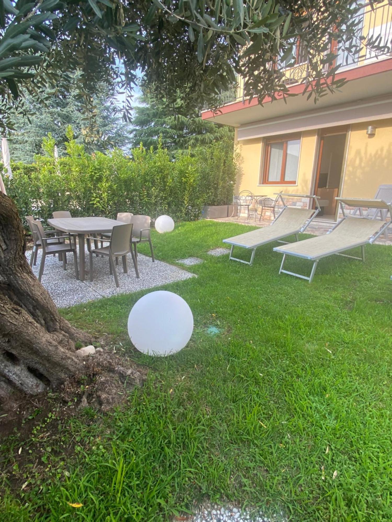 Appartamenti Hera Lazise Exterior photo