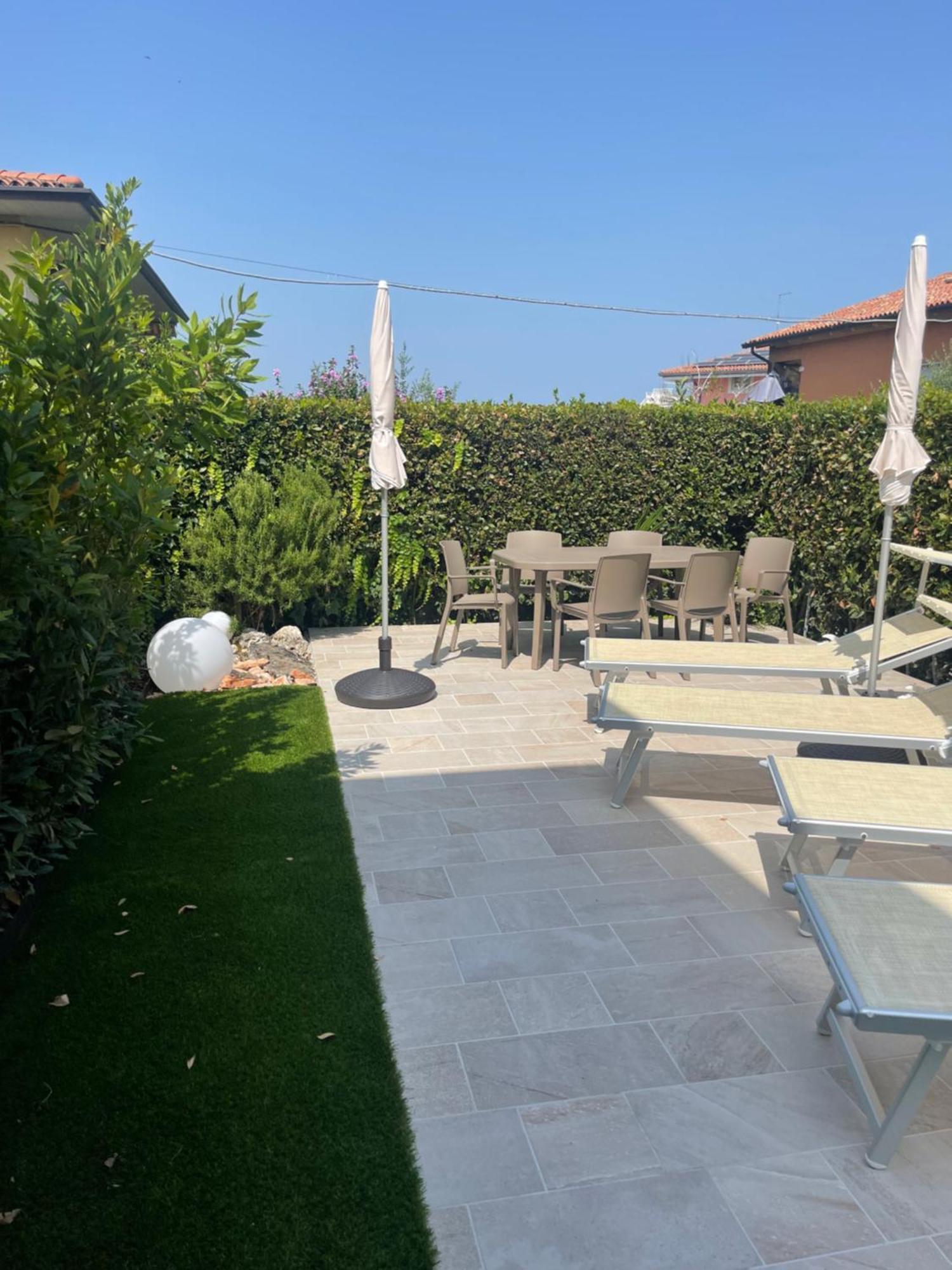 Appartamenti Hera Lazise Exterior photo